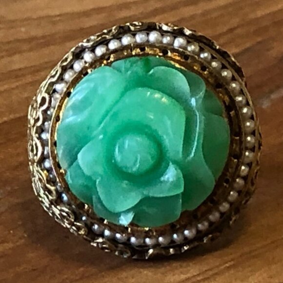 Vintage 99% Fine Gold, Carved Jade Flower & Seed Pearl Ring Size 6 - Picture 1 of 6